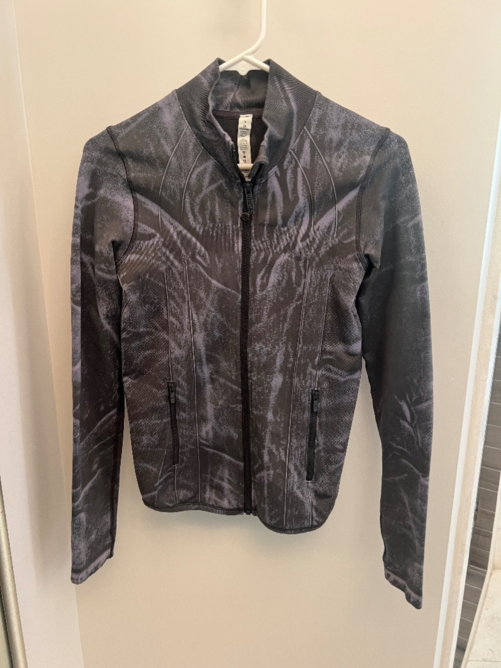 Lululemon Gray Abstract Print Full Zip Jacket Size 6